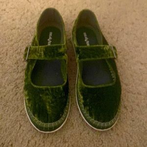 SeaVees Mary-Jane style shoe size 9